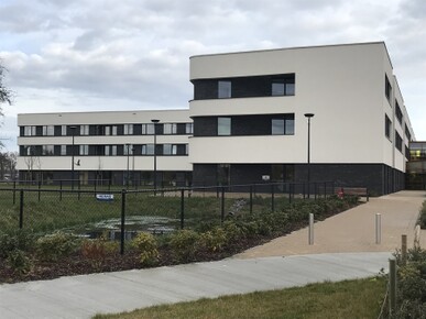 Ziekenhuis Maaseik 5000M² - 2